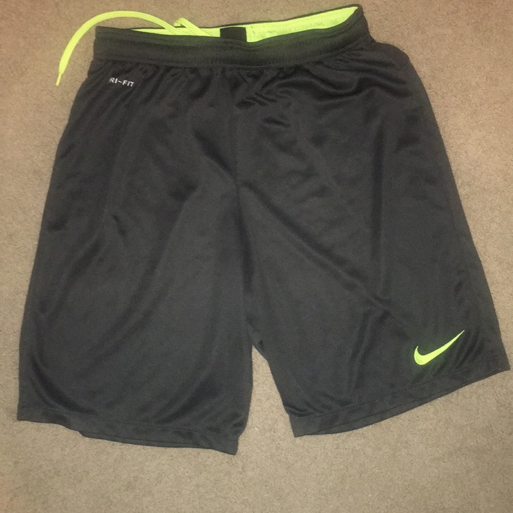 Nike Dri-Fit Grey/Volt Soccer Shorts Large